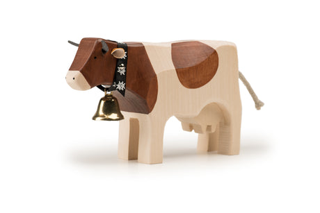 Trauffer Kuh stehend