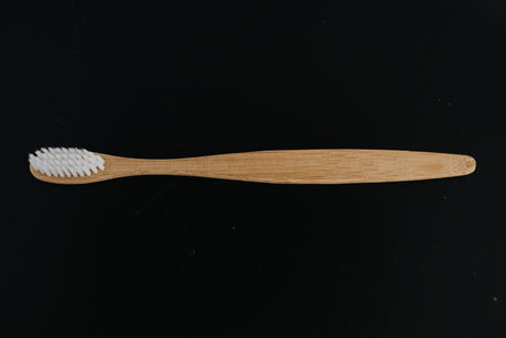 Zahnbürste aus Holz Personalisierbar